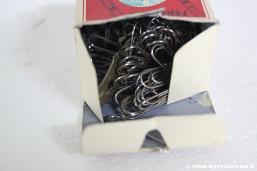 CONFEZIONE GRAFFETTE FERMAGLI IDEALE VINTAGE ITALIAN PAPER CLIPS  CANCELLERIA